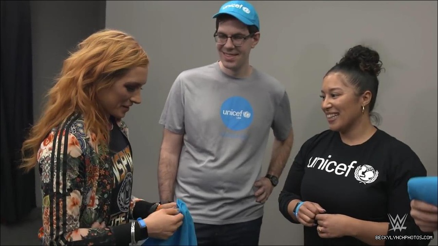 Y2Mate_is_-_Becky_Lynch_celebrates_her_birthday_with_Sami_Zayn_and_their_Mixed_Match_Challenge_charity_UNICEF-JBxP9HuiiLc-720p-1655991830238_mp4_000102600.jpg