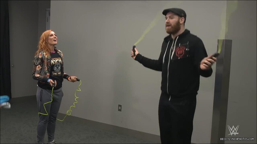 Y2Mate_is_-_Becky_Lynch_celebrates_her_birthday_with_Sami_Zayn_and_their_Mixed_Match_Challenge_charity_UNICEF-JBxP9HuiiLc-720p-1655991830238_mp4_000123000.jpg