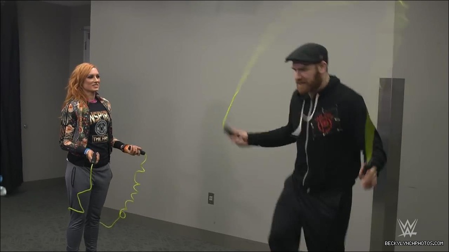 Y2Mate_is_-_Becky_Lynch_celebrates_her_birthday_with_Sami_Zayn_and_their_Mixed_Match_Challenge_charity_UNICEF-JBxP9HuiiLc-720p-1655991830238_mp4_000123800.jpg