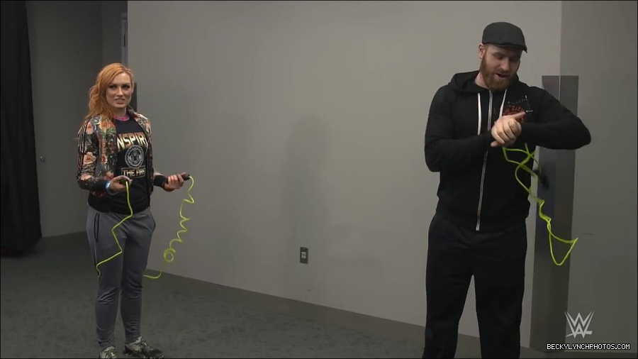 Y2Mate_is_-_Becky_Lynch_celebrates_her_birthday_with_Sami_Zayn_and_their_Mixed_Match_Challenge_charity_UNICEF-JBxP9HuiiLc-720p-1655991830238_mp4_000128600.jpg
