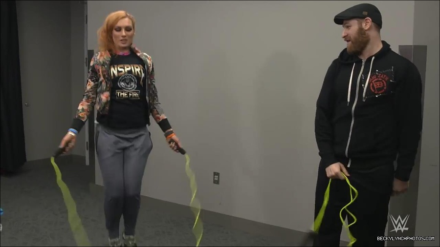 Y2Mate_is_-_Becky_Lynch_celebrates_her_birthday_with_Sami_Zayn_and_their_Mixed_Match_Challenge_charity_UNICEF-JBxP9HuiiLc-720p-1655991830238_mp4_000130200.jpg
