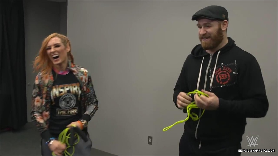 Y2Mate_is_-_Becky_Lynch_celebrates_her_birthday_with_Sami_Zayn_and_their_Mixed_Match_Challenge_charity_UNICEF-JBxP9HuiiLc-720p-1655991830238_mp4_000140200.jpg