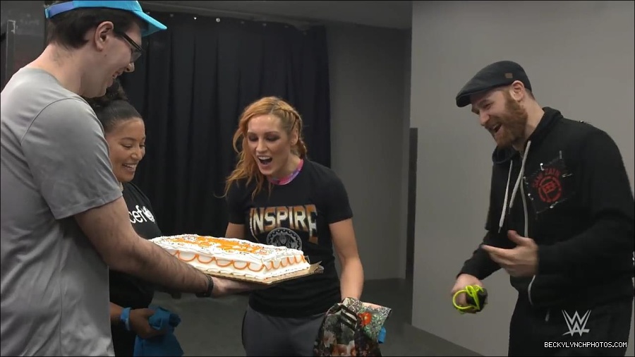 Y2Mate_is_-_Becky_Lynch_celebrates_her_birthday_with_Sami_Zayn_and_their_Mixed_Match_Challenge_charity_UNICEF-JBxP9HuiiLc-720p-1655991830238_mp4_000148600.jpg