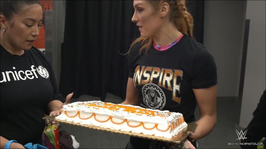 Y2Mate_is_-_Becky_Lynch_celebrates_her_birthday_with_Sami_Zayn_and_their_Mixed_Match_Challenge_charity_UNICEF-JBxP9HuiiLc-720p-1655991830238_mp4_000152600.jpg
