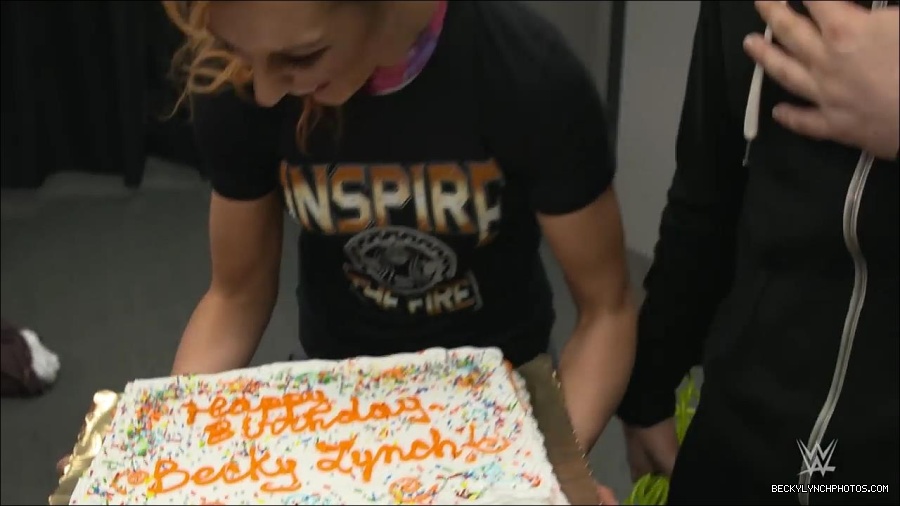 Y2Mate_is_-_Becky_Lynch_celebrates_her_birthday_with_Sami_Zayn_and_their_Mixed_Match_Challenge_charity_UNICEF-JBxP9HuiiLc-720p-1655991830238_mp4_000159400.jpg