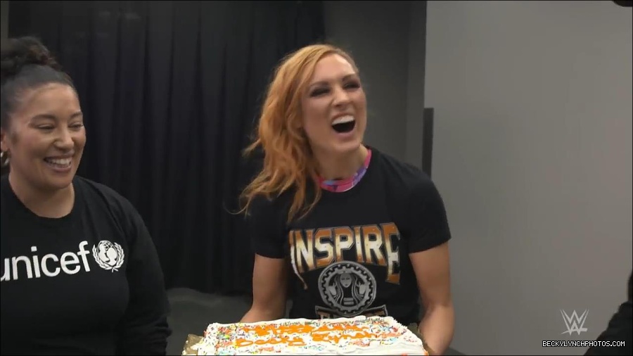 Y2Mate_is_-_Becky_Lynch_celebrates_her_birthday_with_Sami_Zayn_and_their_Mixed_Match_Challenge_charity_UNICEF-JBxP9HuiiLc-720p-1655991830238_mp4_000162200.jpg