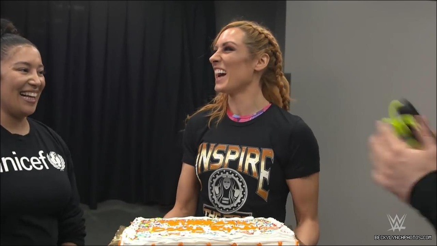 Y2Mate_is_-_Becky_Lynch_celebrates_her_birthday_with_Sami_Zayn_and_their_Mixed_Match_Challenge_charity_UNICEF-JBxP9HuiiLc-720p-1655991830238_mp4_000163000.jpg