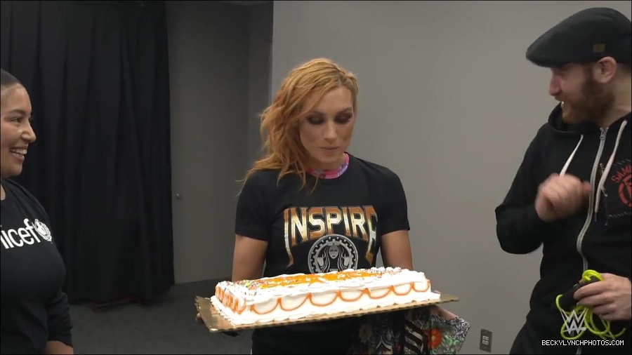 Y2Mate_is_-_Becky_Lynch_celebrates_her_birthday_with_Sami_Zayn_and_their_Mixed_Match_Challenge_charity_UNICEF-JBxP9HuiiLc-720p-1655991830238_mp4_000175800.jpg