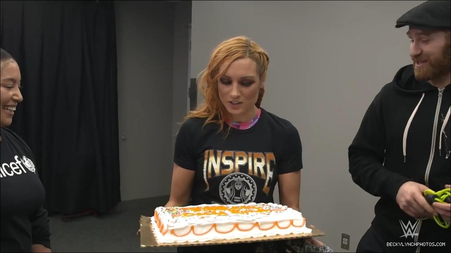 Y2Mate_is_-_Becky_Lynch_celebrates_her_birthday_with_Sami_Zayn_and_their_Mixed_Match_Challenge_charity_UNICEF-JBxP9HuiiLc-720p-1655991830238_mp4_000176200.jpg