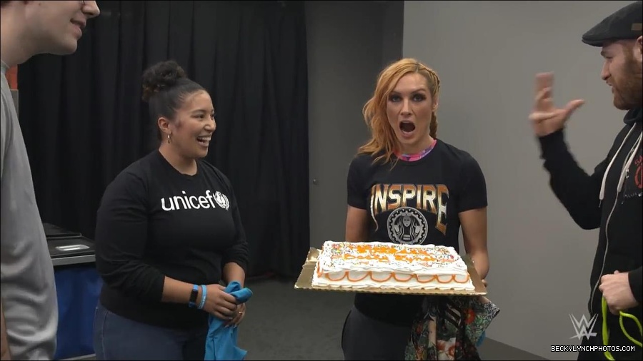 Y2Mate_is_-_Becky_Lynch_celebrates_her_birthday_with_Sami_Zayn_and_their_Mixed_Match_Challenge_charity_UNICEF-JBxP9HuiiLc-720p-1655991830238_mp4_000180200.jpg