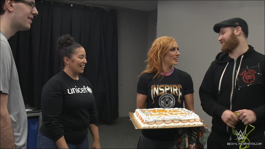 Y2Mate_is_-_Becky_Lynch_celebrates_her_birthday_with_Sami_Zayn_and_their_Mixed_Match_Challenge_charity_UNICEF-JBxP9HuiiLc-720p-1655991830238_mp4_000181800.jpg