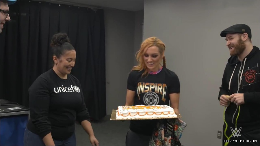 Y2Mate_is_-_Becky_Lynch_celebrates_her_birthday_with_Sami_Zayn_and_their_Mixed_Match_Challenge_charity_UNICEF-JBxP9HuiiLc-720p-1655991830238_mp4_000185800.jpg