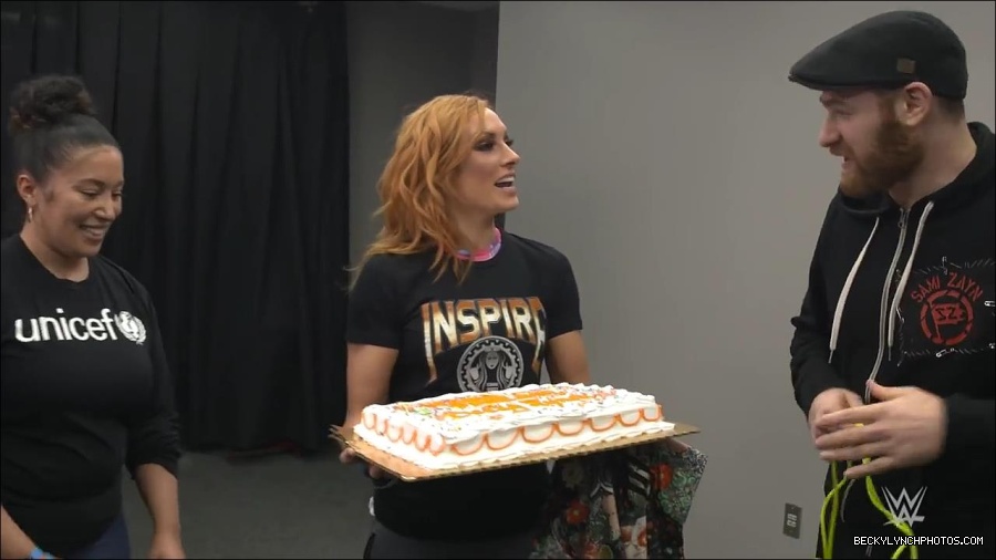 Y2Mate_is_-_Becky_Lynch_celebrates_her_birthday_with_Sami_Zayn_and_their_Mixed_Match_Challenge_charity_UNICEF-JBxP9HuiiLc-720p-1655991830238_mp4_000187400.jpg