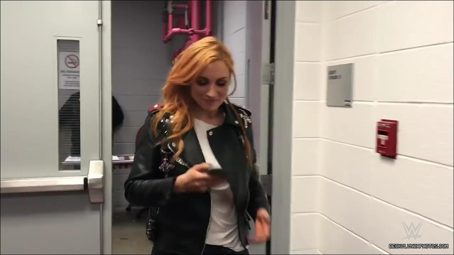 Y2Mate_is_-_Becky_Lynch_gets_stopped_by_security_one_week_before_competing_on_WWE_Mixed_Match_Challenge-QFnBQncJn64-720p-1655992595623_mp4_000003300.jpg