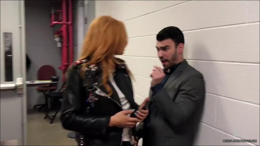 Y2Mate_is_-_Becky_Lynch_gets_stopped_by_security_one_week_before_competing_on_WWE_Mixed_Match_Challenge-QFnBQncJn64-720p-1655992595623_mp4_000006100.jpg