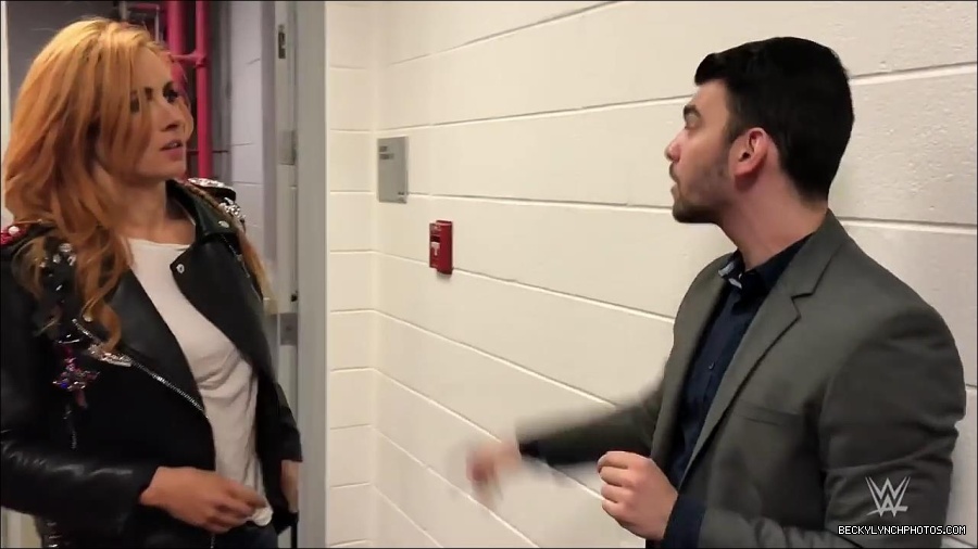Y2Mate_is_-_Becky_Lynch_gets_stopped_by_security_one_week_before_competing_on_WWE_Mixed_Match_Challenge-QFnBQncJn64-720p-1655992595623_mp4_000009300.jpg