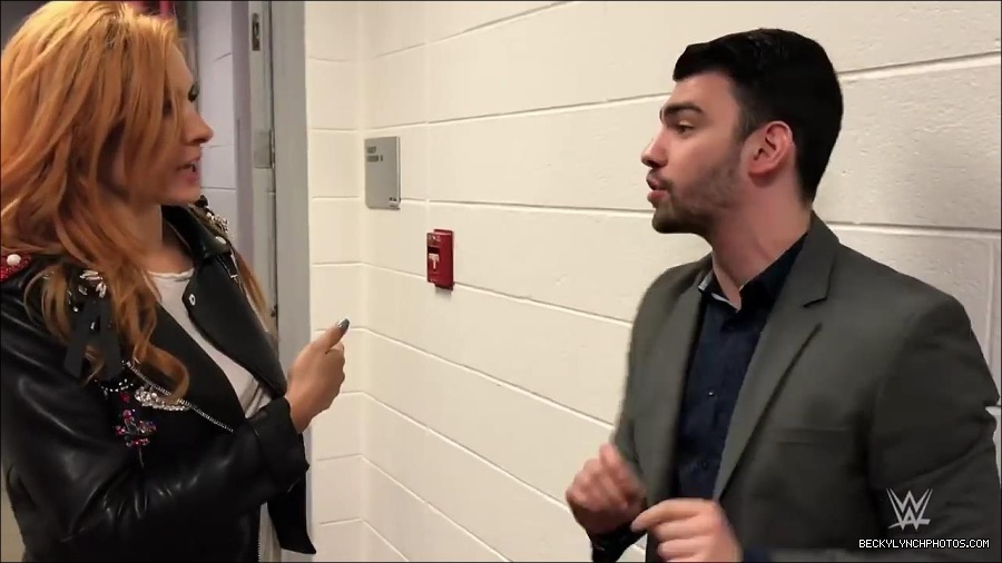 Y2Mate_is_-_Becky_Lynch_gets_stopped_by_security_one_week_before_competing_on_WWE_Mixed_Match_Challenge-QFnBQncJn64-720p-1655992595623_mp4_000012100.jpg