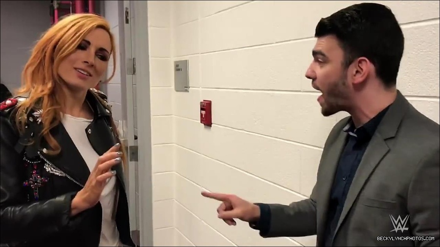 Y2Mate_is_-_Becky_Lynch_gets_stopped_by_security_one_week_before_competing_on_WWE_Mixed_Match_Challenge-QFnBQncJn64-720p-1655992595623_mp4_000016900.jpg