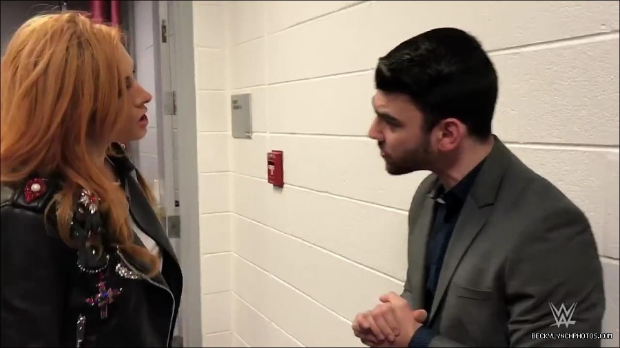 Y2Mate_is_-_Becky_Lynch_gets_stopped_by_security_one_week_before_competing_on_WWE_Mixed_Match_Challenge-QFnBQncJn64-720p-1655992595623_mp4_000021300.jpg