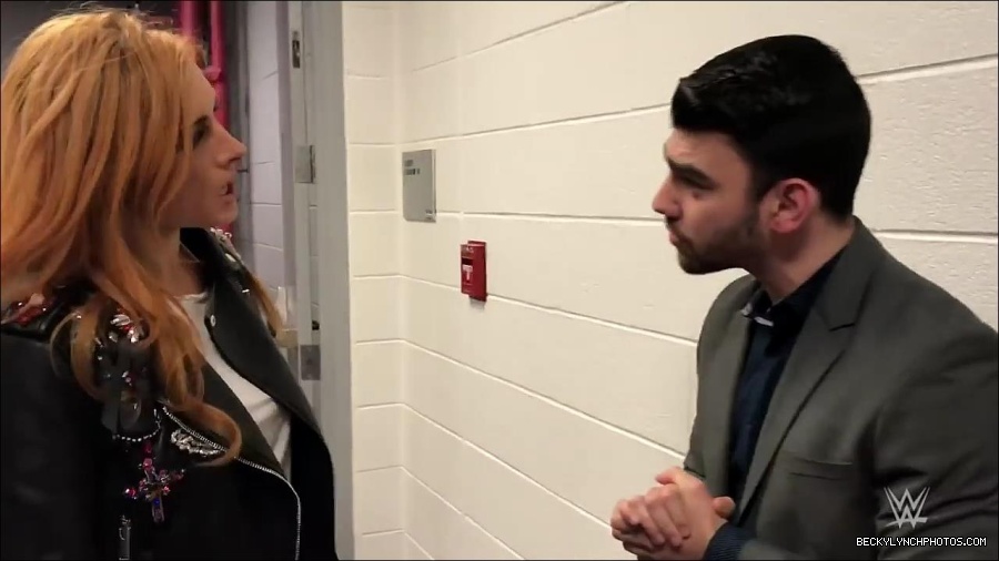 Y2Mate_is_-_Becky_Lynch_gets_stopped_by_security_one_week_before_competing_on_WWE_Mixed_Match_Challenge-QFnBQncJn64-720p-1655992595623_mp4_000021700.jpg