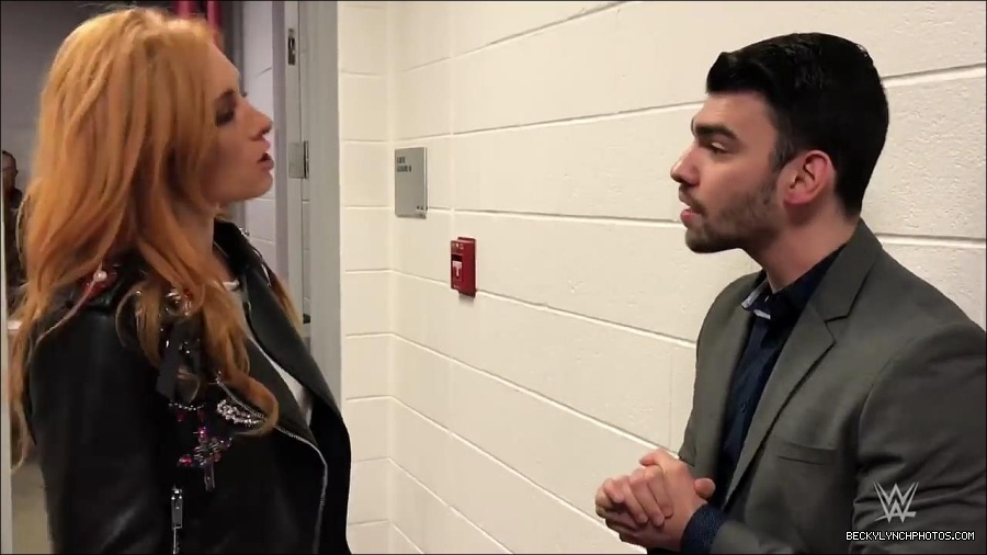 Y2Mate_is_-_Becky_Lynch_gets_stopped_by_security_one_week_before_competing_on_WWE_Mixed_Match_Challenge-QFnBQncJn64-720p-1655992595623_mp4_000024900.jpg