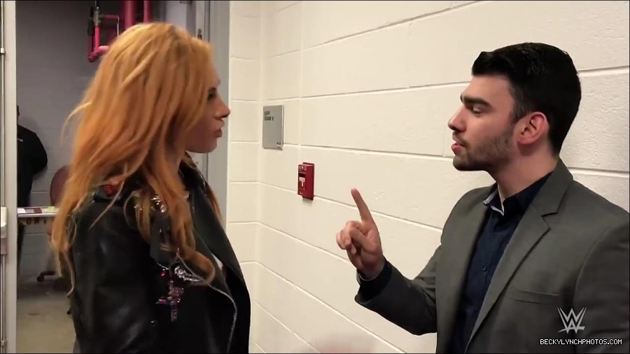 Y2Mate_is_-_Becky_Lynch_gets_stopped_by_security_one_week_before_competing_on_WWE_Mixed_Match_Challenge-QFnBQncJn64-720p-1655992595623_mp4_000030100.jpg