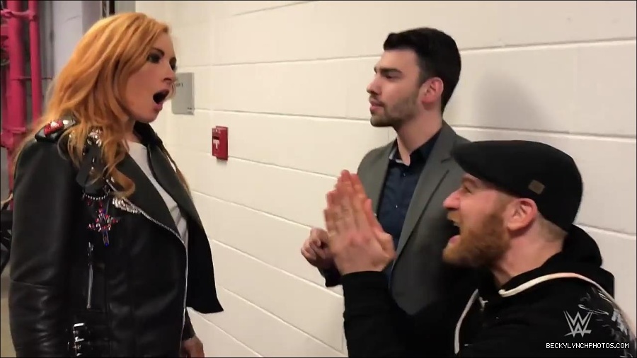 Y2Mate_is_-_Becky_Lynch_gets_stopped_by_security_one_week_before_competing_on_WWE_Mixed_Match_Challenge-QFnBQncJn64-720p-1655992595623_mp4_000033700.jpg