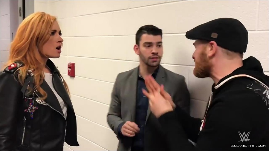 Y2Mate_is_-_Becky_Lynch_gets_stopped_by_security_one_week_before_competing_on_WWE_Mixed_Match_Challenge-QFnBQncJn64-720p-1655992595623_mp4_000035300.jpg