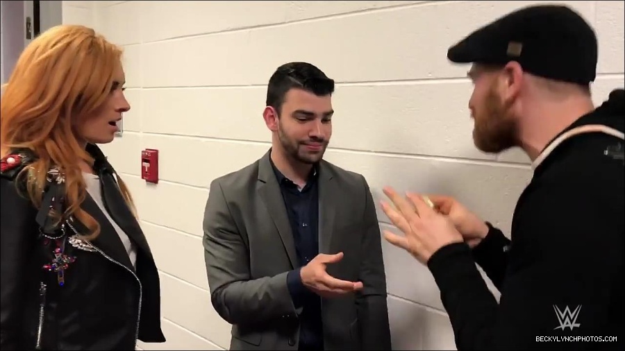 Y2Mate_is_-_Becky_Lynch_gets_stopped_by_security_one_week_before_competing_on_WWE_Mixed_Match_Challenge-QFnBQncJn64-720p-1655992595623_mp4_000036900.jpg