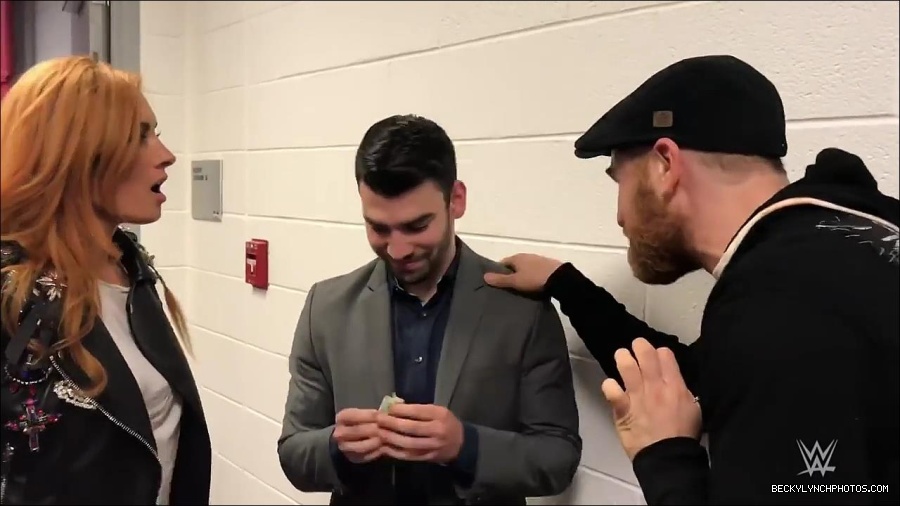 Y2Mate_is_-_Becky_Lynch_gets_stopped_by_security_one_week_before_competing_on_WWE_Mixed_Match_Challenge-QFnBQncJn64-720p-1655992595623_mp4_000038500.jpg