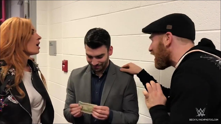Y2Mate_is_-_Becky_Lynch_gets_stopped_by_security_one_week_before_competing_on_WWE_Mixed_Match_Challenge-QFnBQncJn64-720p-1655992595623_mp4_000038900.jpg