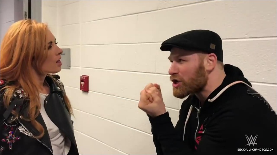 Y2Mate_is_-_Becky_Lynch_gets_stopped_by_security_one_week_before_competing_on_WWE_Mixed_Match_Challenge-QFnBQncJn64-720p-1655992595623_mp4_000041300.jpg