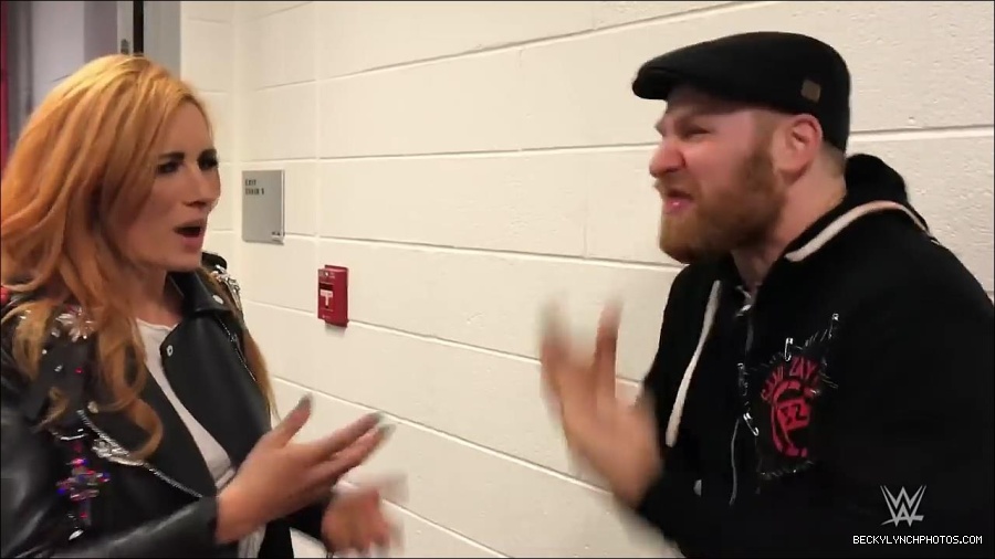 Y2Mate_is_-_Becky_Lynch_gets_stopped_by_security_one_week_before_competing_on_WWE_Mixed_Match_Challenge-QFnBQncJn64-720p-1655992595623_mp4_000043700.jpg