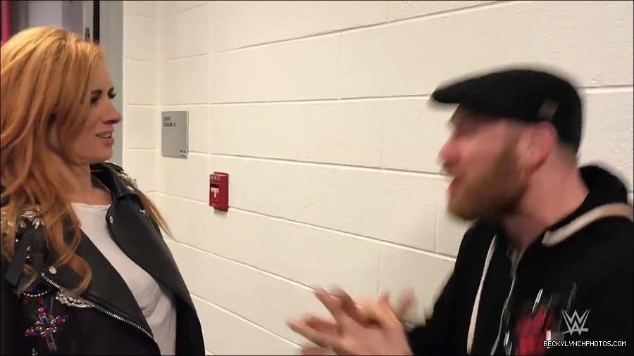 Y2Mate_is_-_Becky_Lynch_gets_stopped_by_security_one_week_before_competing_on_WWE_Mixed_Match_Challenge-QFnBQncJn64-720p-1655992595623_mp4_000046900.jpg