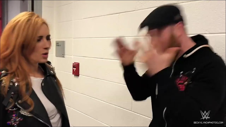 Y2Mate_is_-_Becky_Lynch_gets_stopped_by_security_one_week_before_competing_on_WWE_Mixed_Match_Challenge-QFnBQncJn64-720p-1655992595623_mp4_000049700.jpg