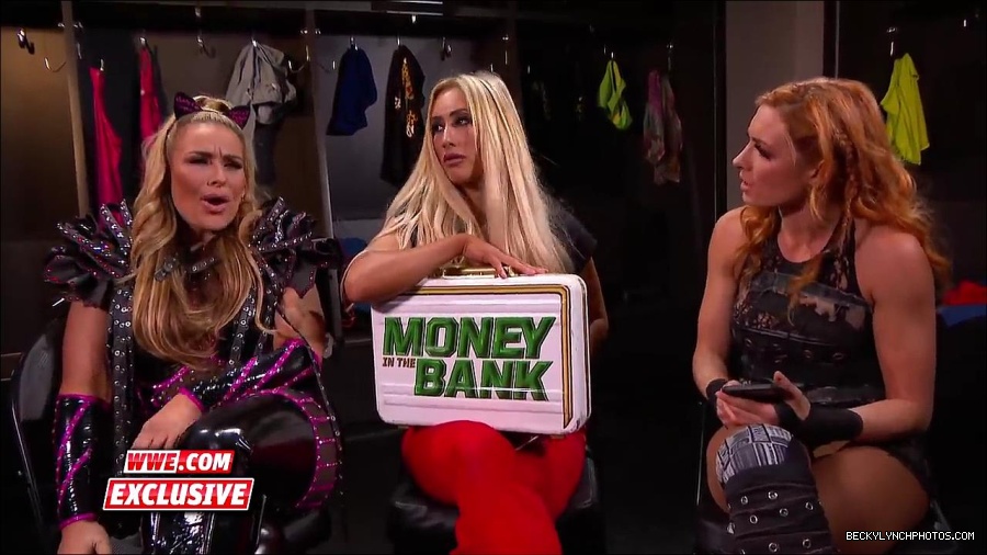 Y2Mate_is_-_Becky_Lynch_challenges_Carmella_to_a_match_next_week_SmackDown_Exclusive2C_Feb__272C_2018-2QbwdYmwHoU-720p-1655993179426_mp4_000061100.jpg