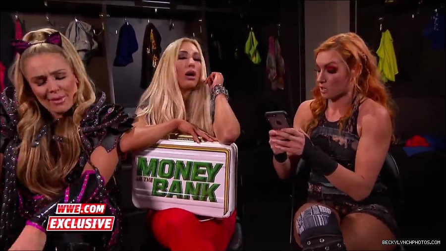 Y2Mate_is_-_Becky_Lynch_challenges_Carmella_to_a_match_next_week_SmackDown_Exclusive2C_Feb__272C_2018-2QbwdYmwHoU-720p-1655993179426_mp4_000063900.jpg