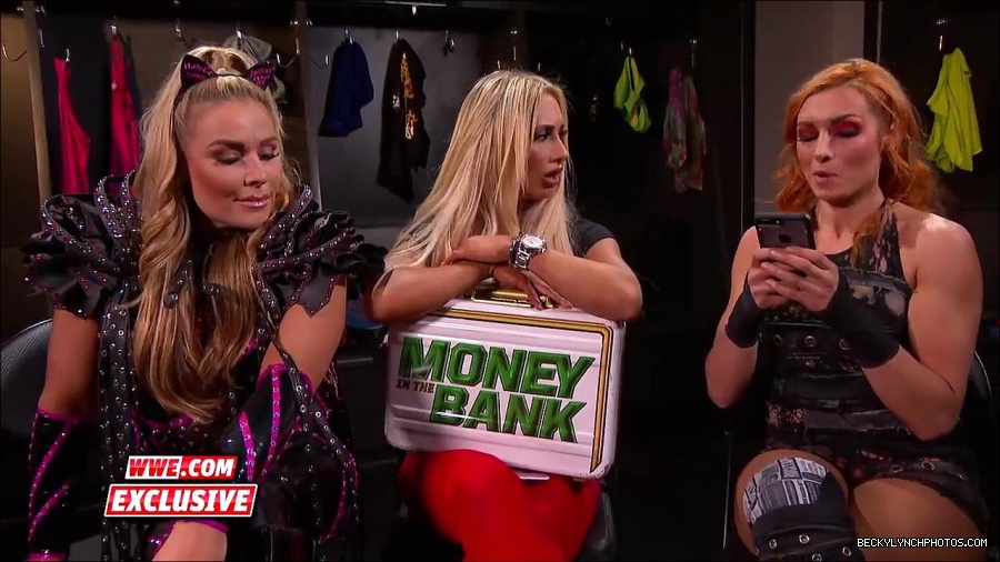 Y2Mate_is_-_Becky_Lynch_challenges_Carmella_to_a_match_next_week_SmackDown_Exclusive2C_Feb__272C_2018-2QbwdYmwHoU-720p-1655993179426_mp4_000081100.jpg