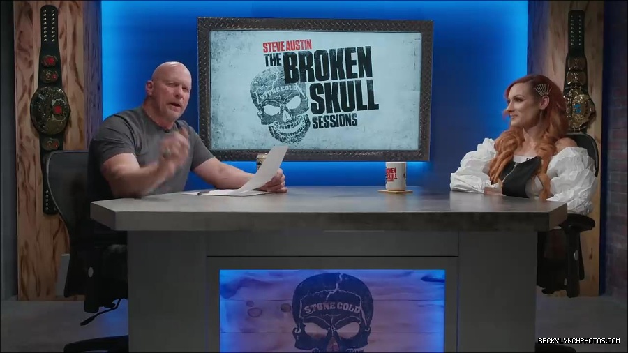 Y2Mate_is_-_Becky_Lynch_names_greatest_WWE_Champion_of_all_time_Steve_Austin27s_Broken_Skull_Sessions_extra-FS-fEVjTvms-720p-1655995233146_mp4_000005333.jpg