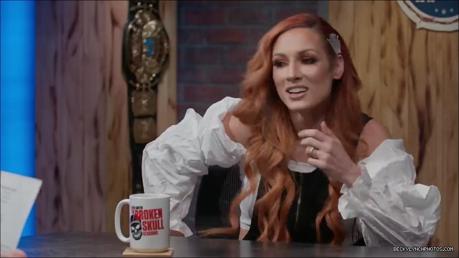 Y2Mate_is_-_Becky_Lynch_names_greatest_WWE_Champion_of_all_time_Steve_Austin27s_Broken_Skull_Sessions_extra-FS-fEVjTvms-720p-1655995233146_mp4_000019333.jpg
