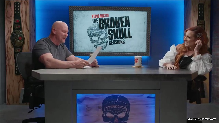 Y2Mate_is_-_Becky_Lynch_names_greatest_WWE_Champion_of_all_time_Steve_Austin27s_Broken_Skull_Sessions_extra-FS-fEVjTvms-720p-1655995233146_mp4_000075733.jpg