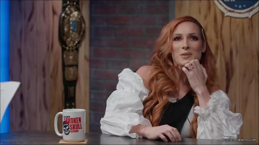 Y2Mate_is_-_Becky_Lynch_names_greatest_WWE_Champion_of_all_time_Steve_Austin27s_Broken_Skull_Sessions_extra-FS-fEVjTvms-720p-1655995233146_mp4_000080933.jpg