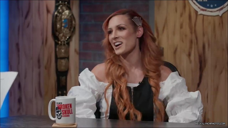Y2Mate_is_-_Becky_Lynch_names_greatest_WWE_Champion_of_all_time_Steve_Austin27s_Broken_Skull_Sessions_extra-FS-fEVjTvms-720p-1655995233146_mp4_000083333.jpg