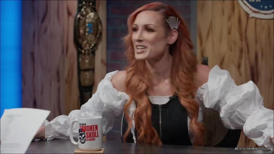 Y2Mate_is_-_Becky_Lynch_names_greatest_WWE_Champion_of_all_time_Steve_Austin27s_Broken_Skull_Sessions_extra-FS-fEVjTvms-720p-1655995233146_mp4_000098133.jpg