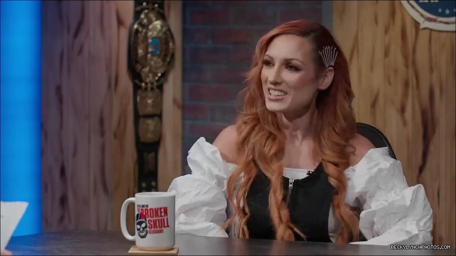 Y2Mate_is_-_Who_does_Becky_Lynch_think_is_a_brat_Steve_Austin27s_Broken_Skull_Sessions_extra-y4YPypYqgLg-720p-1655995382156_mp4_000033400.jpg
