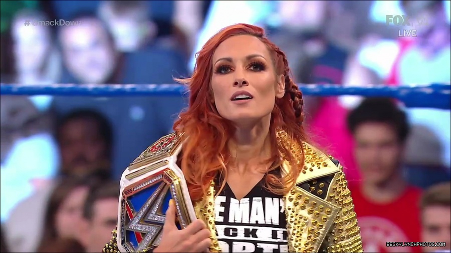 WWE_SmackDown_2021_08_27_720p_WEB_h264-HEEL_mp4_000208892.jpg