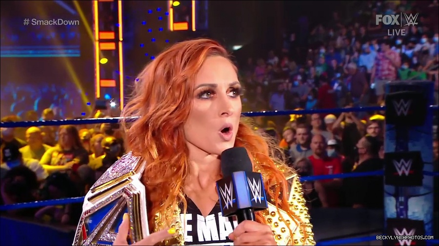 WWE_SmackDown_2021_08_27_720p_WEB_h264-HEEL_mp4_000258224.jpg