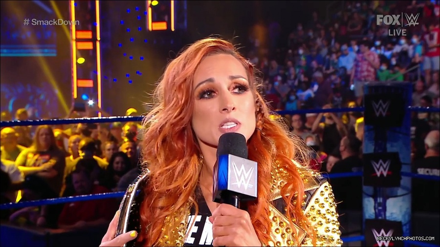 WWE_SmackDown_2021_08_27_720p_WEB_h264-HEEL_mp4_000260209.jpg