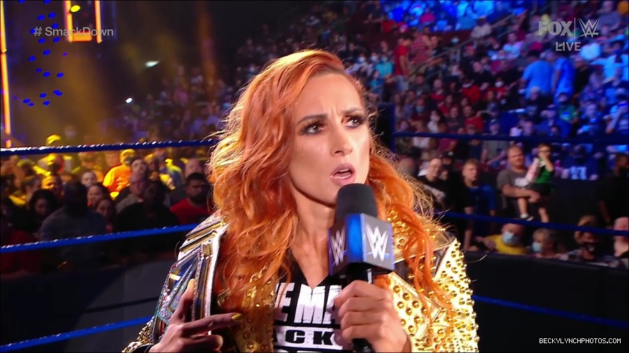 WWE_SmackDown_2021_08_27_720p_WEB_h264-HEEL_mp4_000262695.jpg