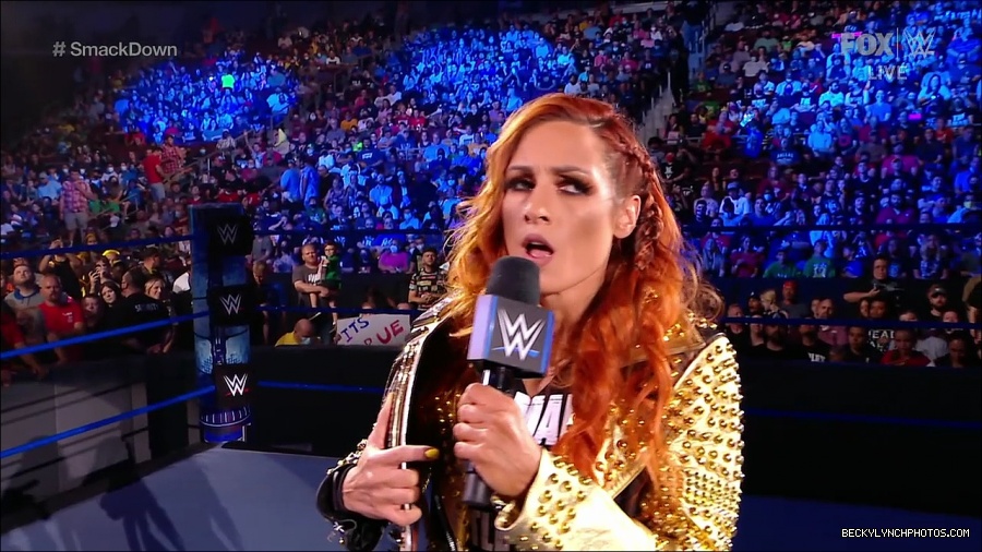 WWE_SmackDown_2021_08_27_720p_WEB_h264-HEEL_mp4_000266866.jpg